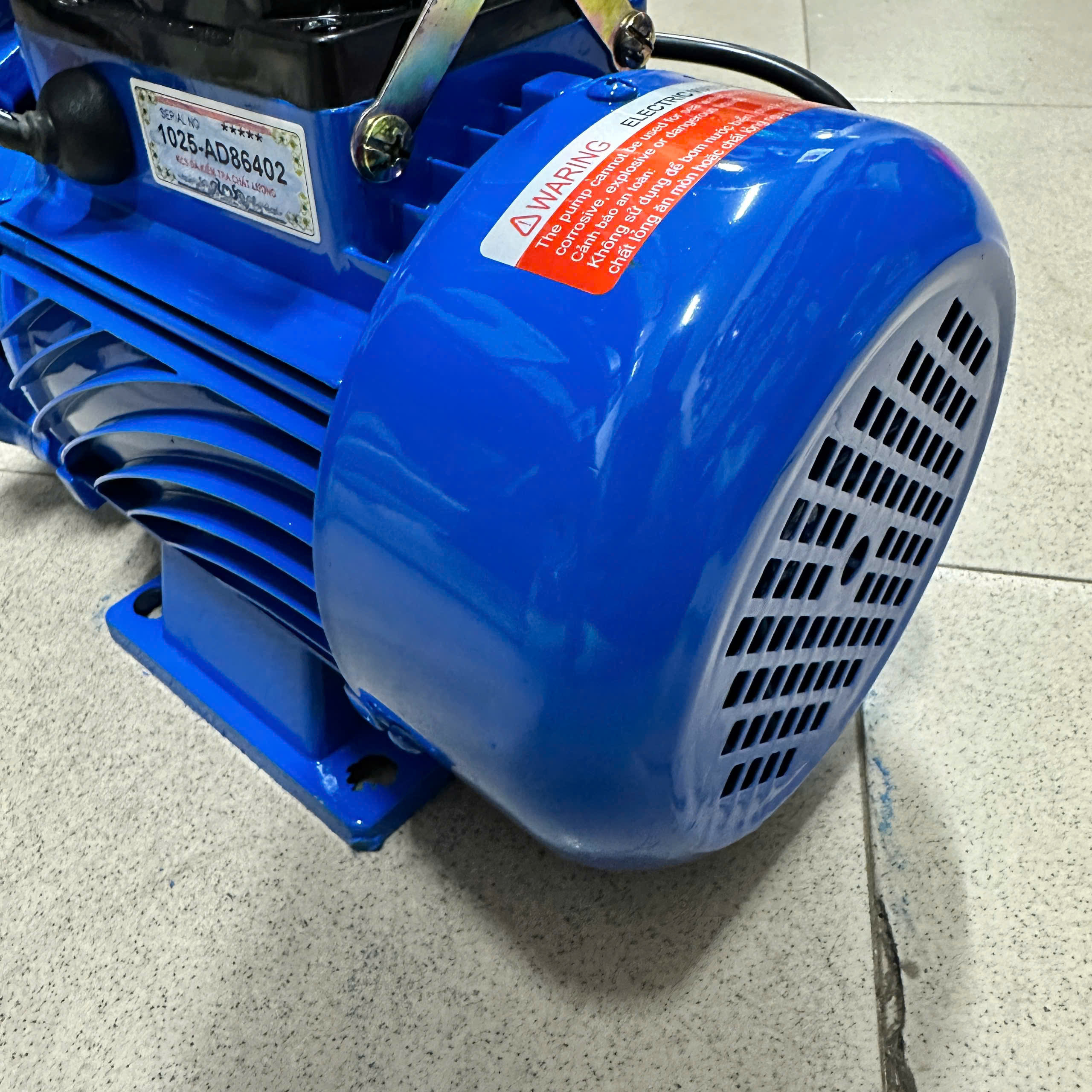 MÁY BƠM NƯỚC LY TÂM SHINING SHP-750CE HÚT XẢ 38/38 LƯU LƯỢNG 226L/MIN CÁNH PPO CỐT HỢP KIM BƠM TƯỚI VƯỜN