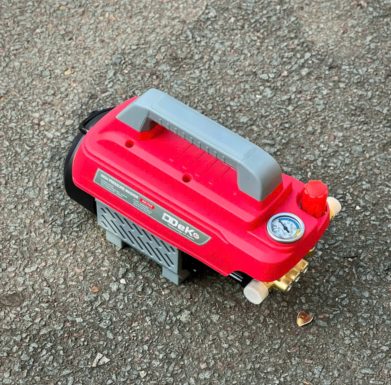 MÁY RỬA XE GIA ĐÌNH CÓ CHỈNH ÁP DDEKO DK-P25 2500W 120BAR 10L