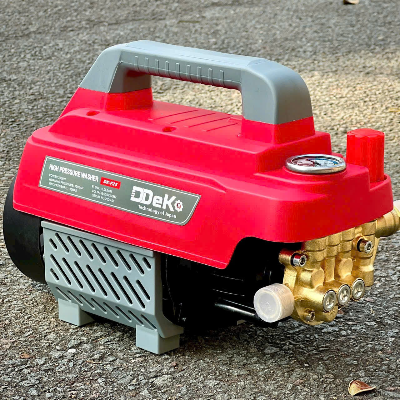 MÁY RỬA XE GIA ĐÌNH CÓ CHỈNH ÁP DDEKO DK-P25 2500W 120BAR 10L