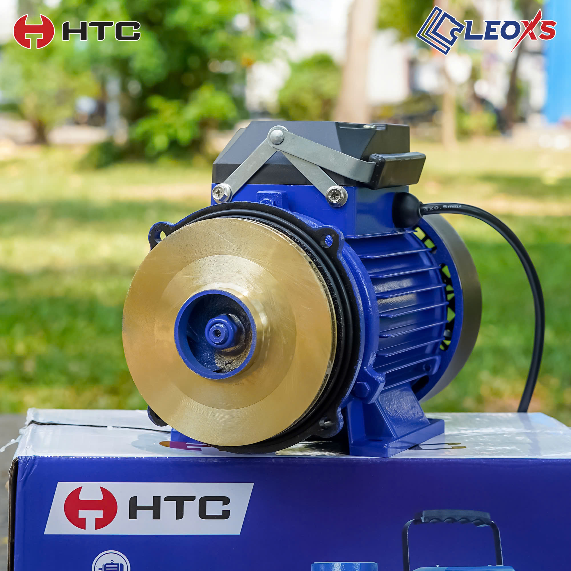 Máy Bơm Ly Tâm HTC HT2DK-16 Cánh Đồng Cốt INOX 304 Ống 60-60 Có Rơ Le Nhiệt