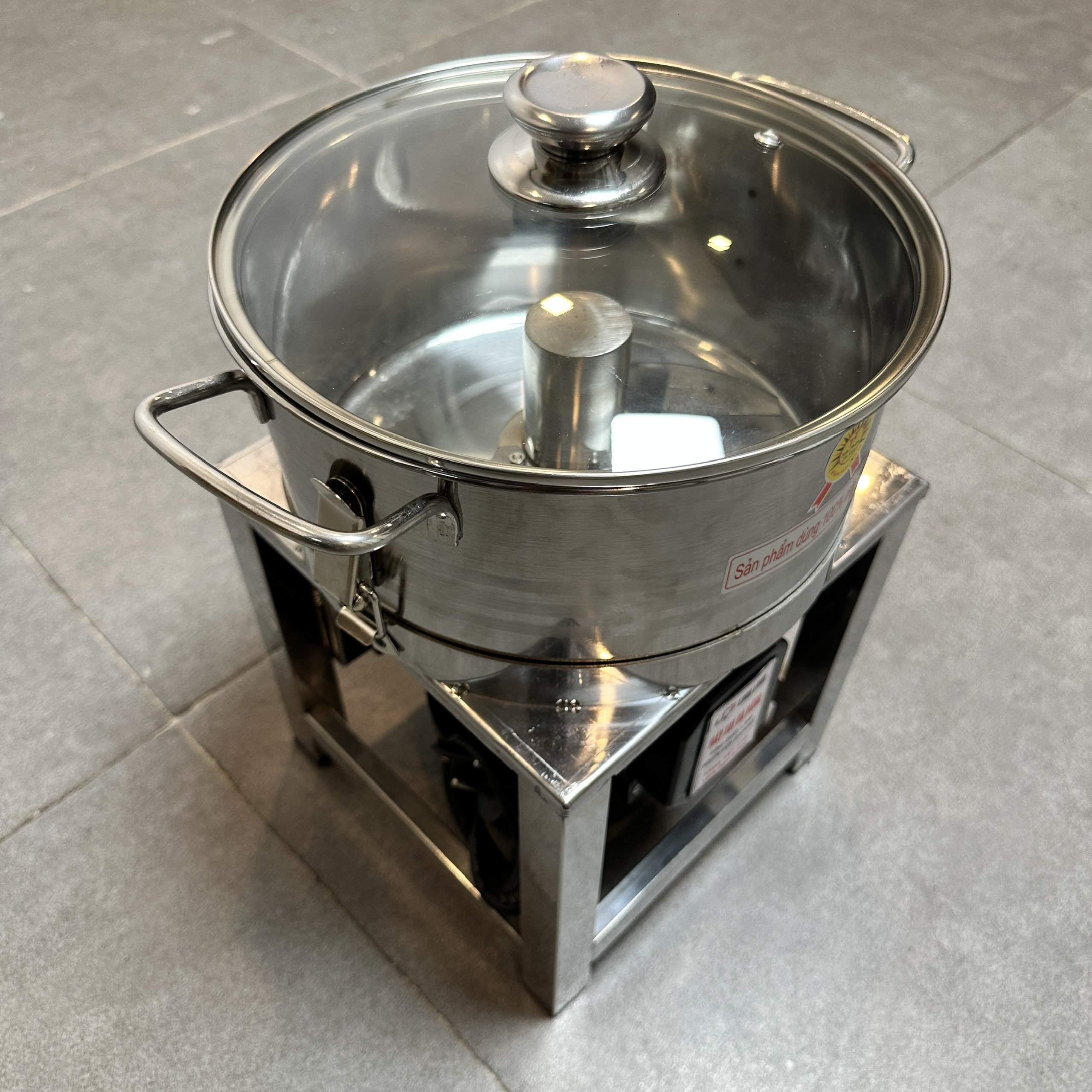 MÁY XAY KHÔ ĐA NĂNG 1300W XAY GIỀNG XẢ TỎI ỚT NỒI 24CM ĐÁY BẰNG KHUNG INOX – NỒI THÁO RỜI DAO THẢ 2 CÁNH