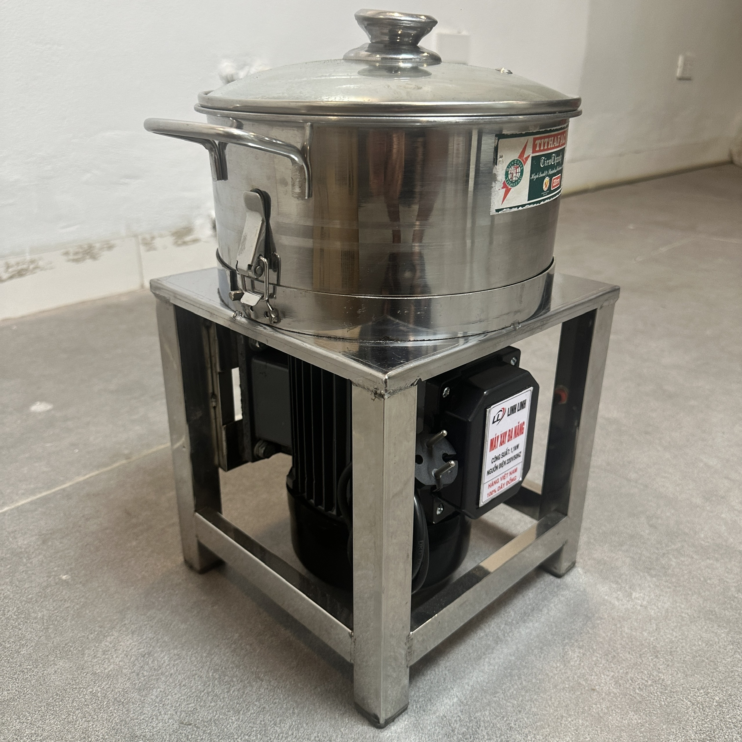 MÁY XAY KHÔ ĐA NĂNG 1100W XAY GIỀNG XẢ TỎI ỚT NỒI 22CM ĐÁY BẰNG KHUNG INOX – NỒI THÁO RỜI DAO THẢ 2 CÁNH