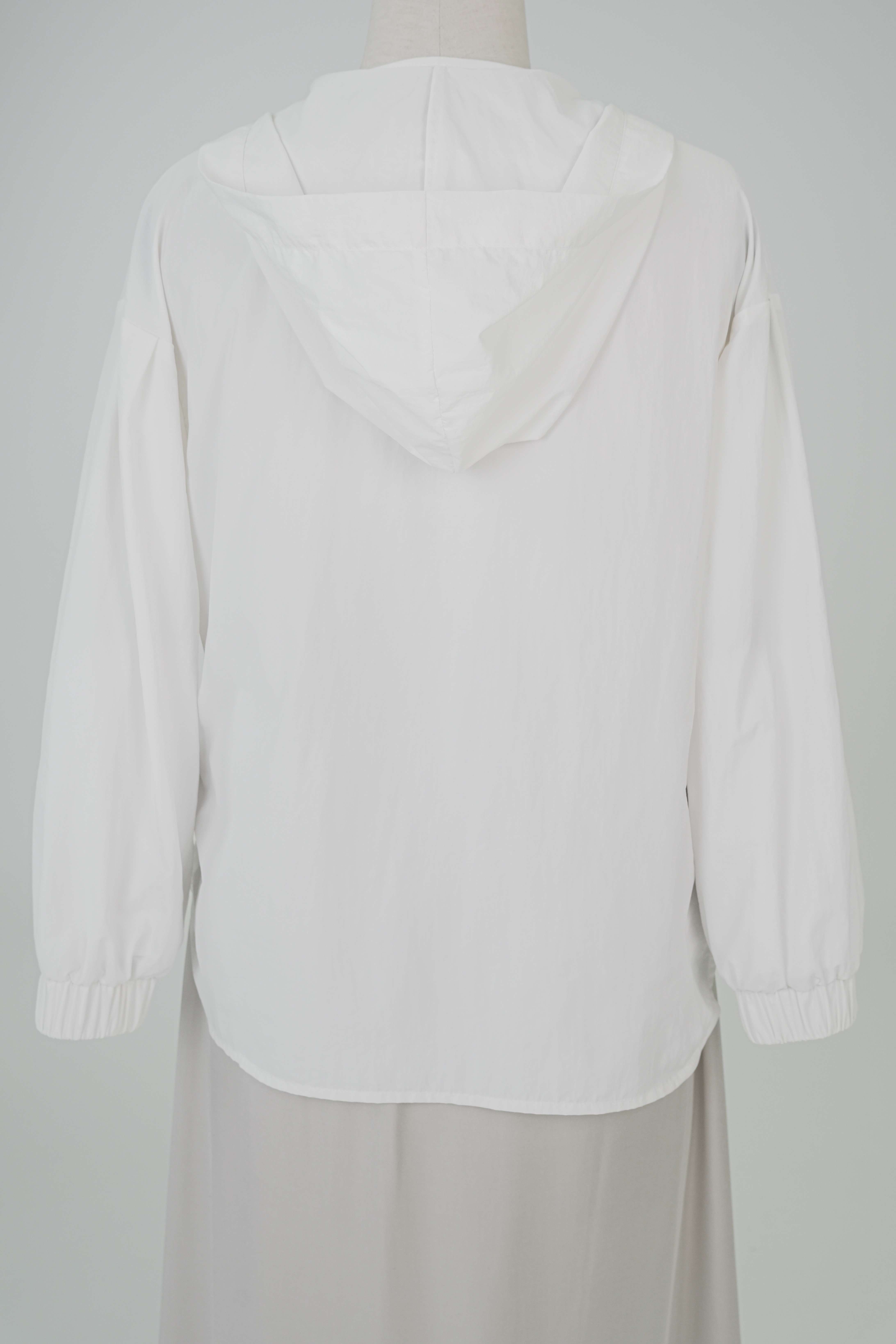 AERI HOODIE - Áo Gió Có Mũ YMY Chất Liệu Nylon Nhập Khẩu Phong Cách Thể Thao, Năng Động (Y25FWJK01)