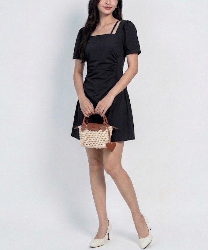 Hazu Twist Dress- Váy Cổ Vuông Dáng Ngắn YMY, Chất Liệu Nylon Spandex (Y05OPS04)