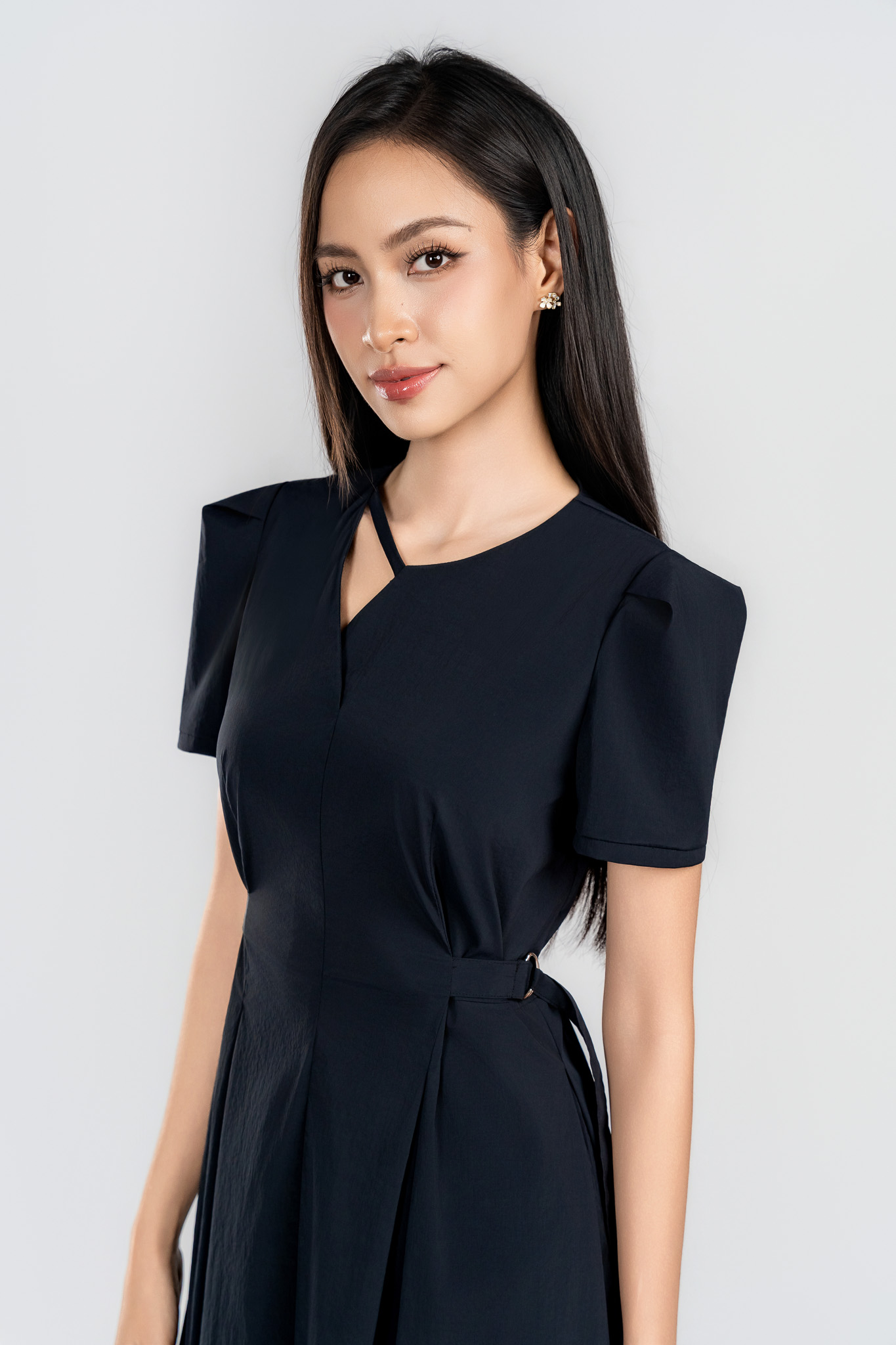 RIVANE DRESS- Váy Dài YMY Chất Liệu Nylon Spandex Phong Cách Thanh Lịch (Y06OPS05)