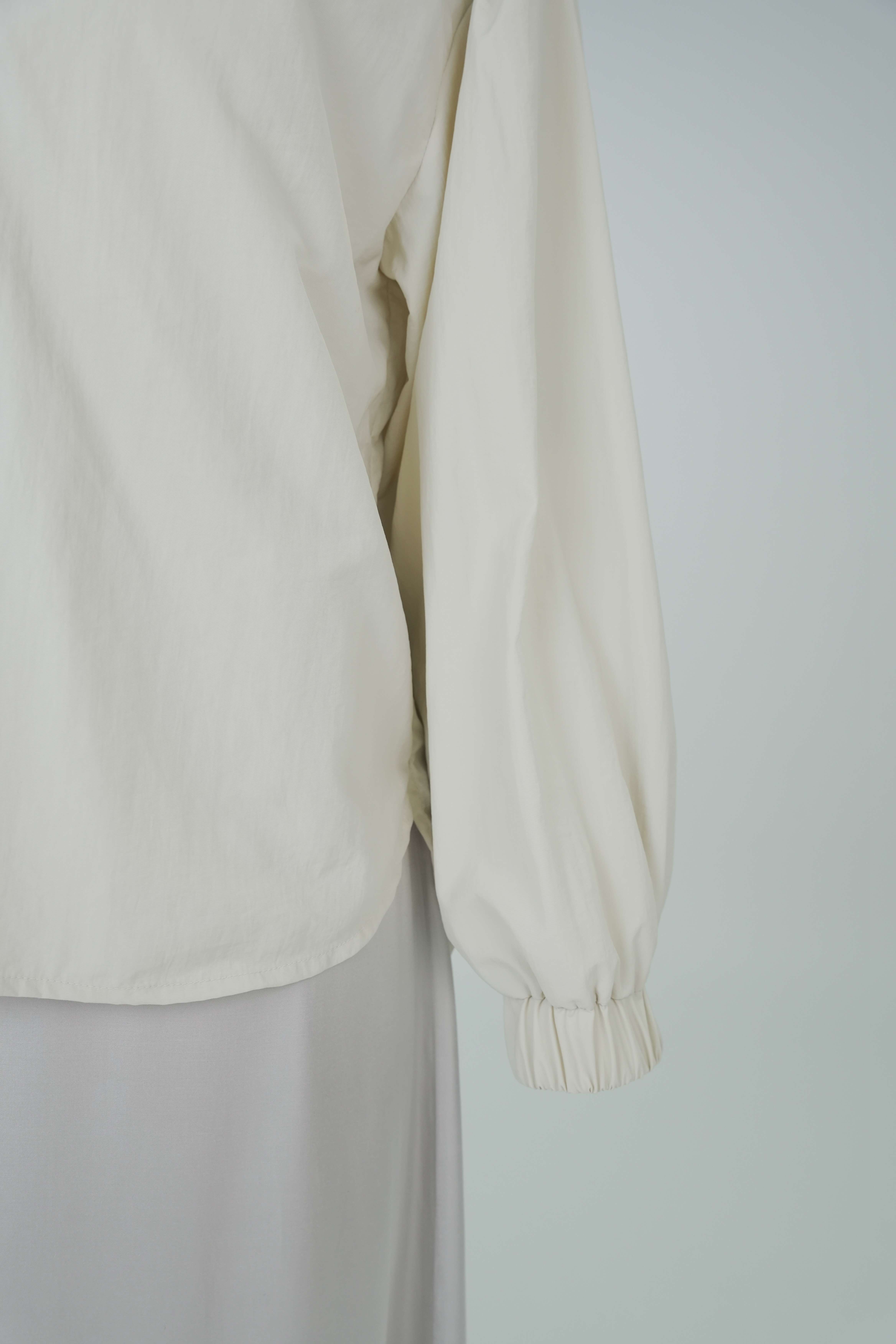 AERI HOODIE - Áo Gió Có Mũ YMY Chất Liệu Nylon Nhập Khẩu Phong Cách Thể Thao, Năng Động (Y25FWJK01)