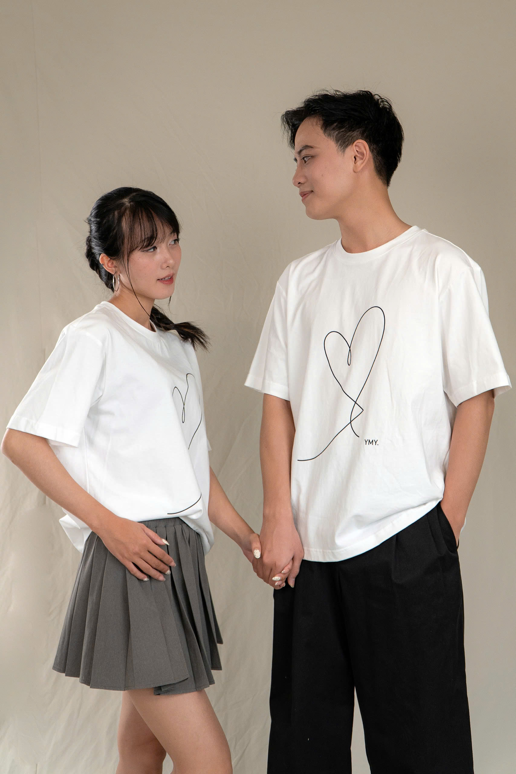 AMOUR T-SHIRT, Áo Phông YMY In Hình, Chất Liệu Cotton 100%, Phong Cách Basic