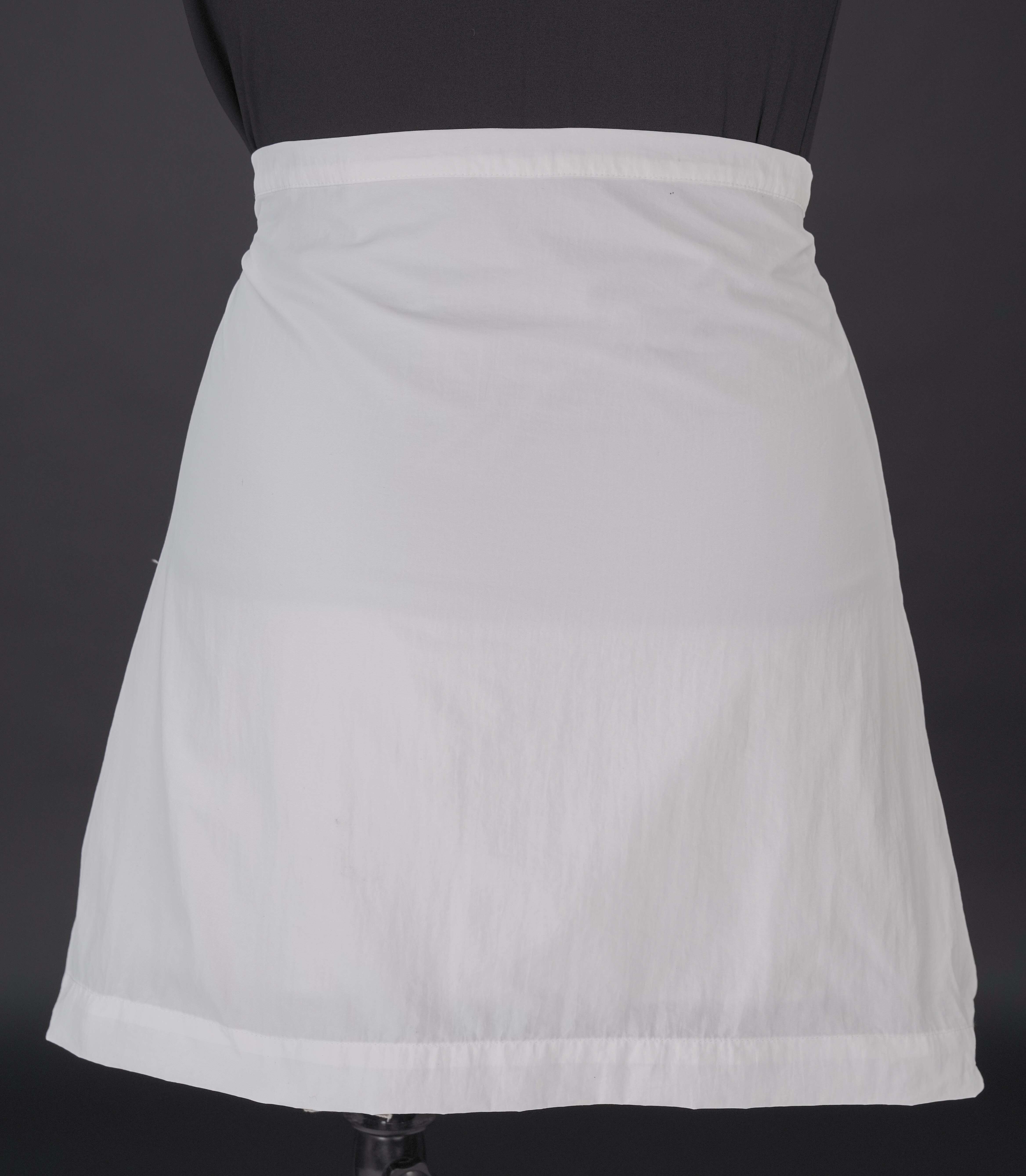 Chân Váy Thu Đông Ngắn Chất Liệu Nylon Nhập Khẩu Phong Cách Cá Tính ( Y25FWSK02)
