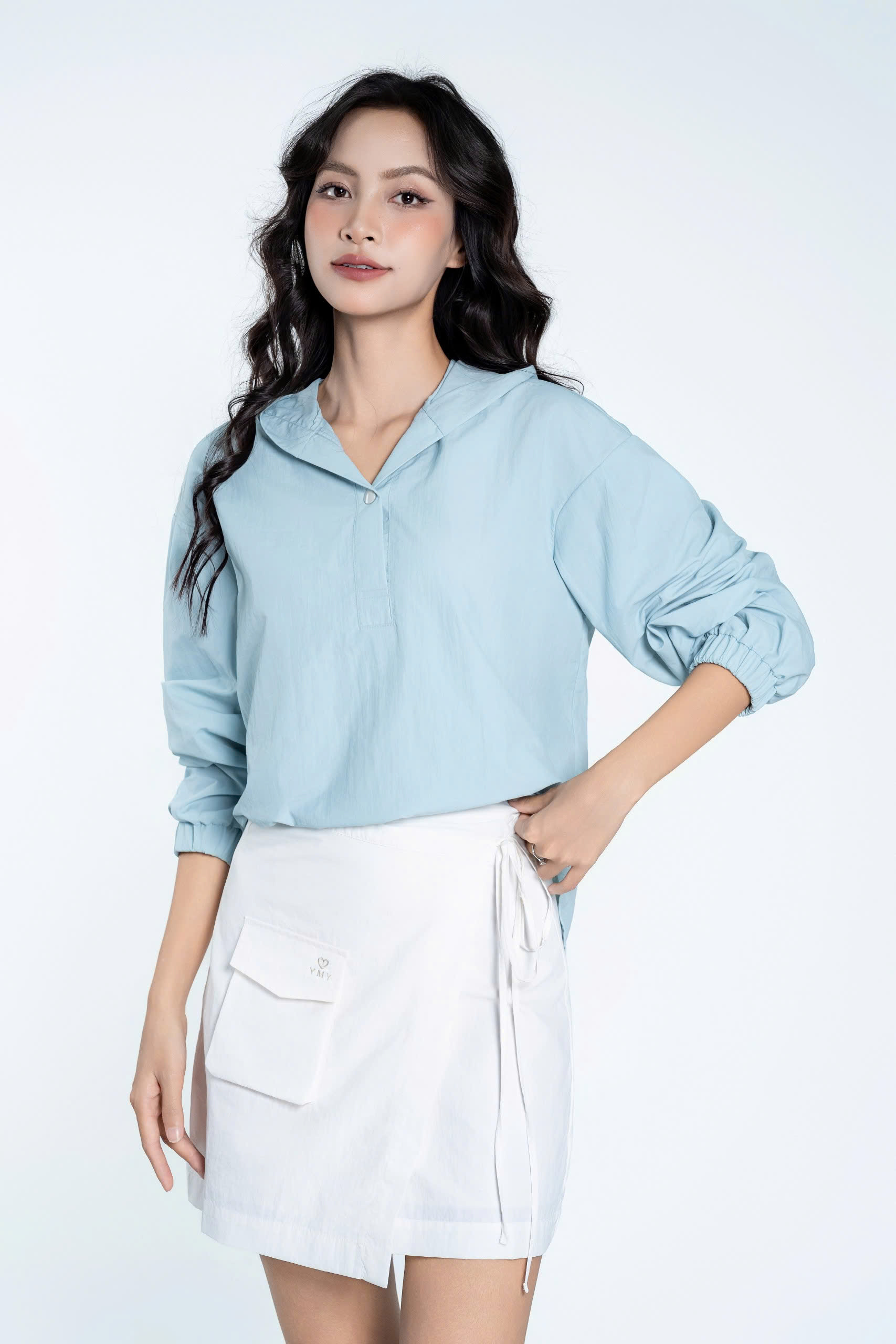 Chân Váy Thu Đông Ngắn Chất Liệu Nylon Nhập Khẩu Phong Cách Cá Tính ( Y25FWSK02)
