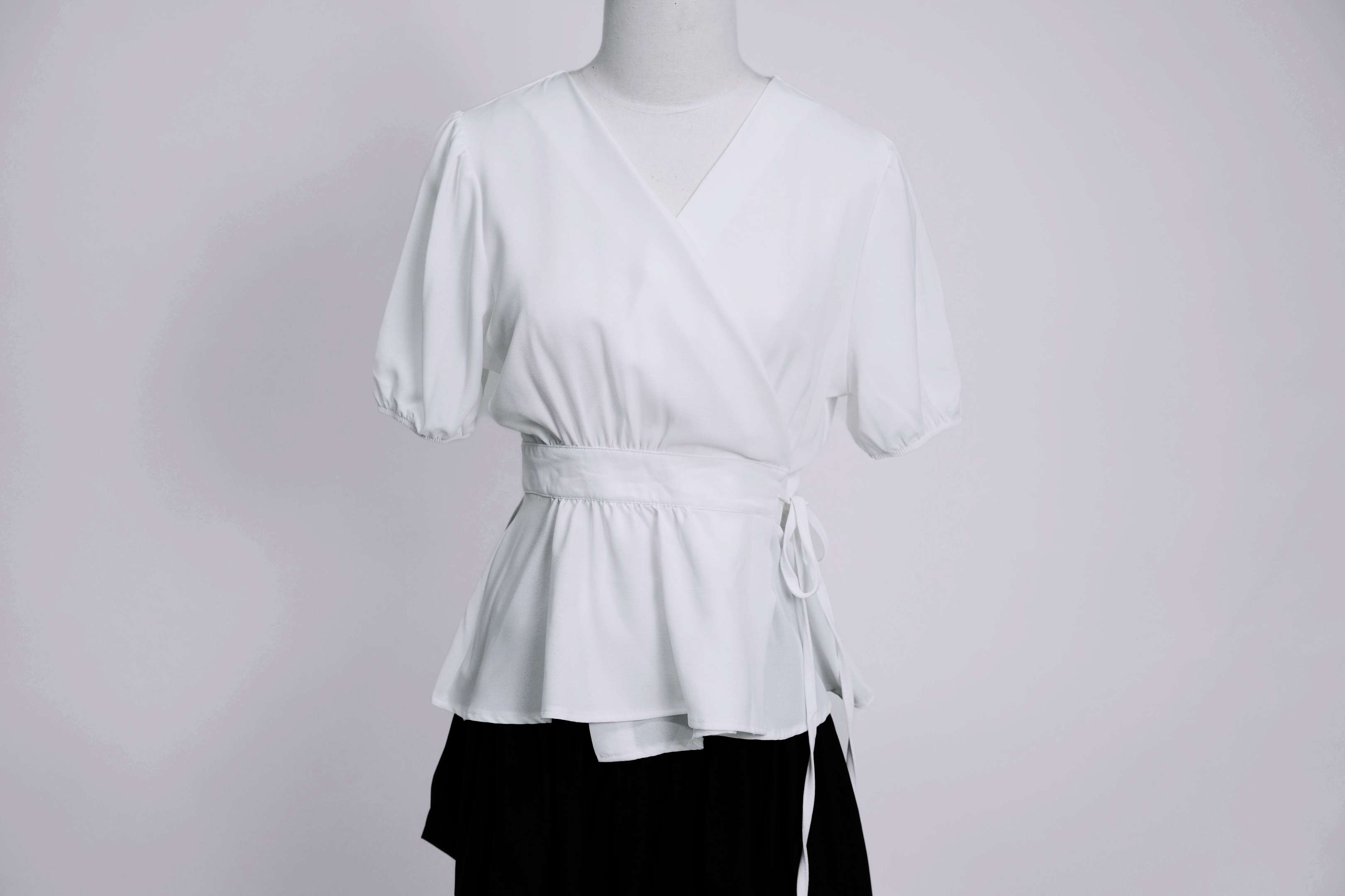 ALMA TOP - Áo Kiểu Cổ Chéo YMY Chất Liệu Nhập Khẩu Phong Cách Trẻ Trung, Thanh Lịch ( Y05BLS11)