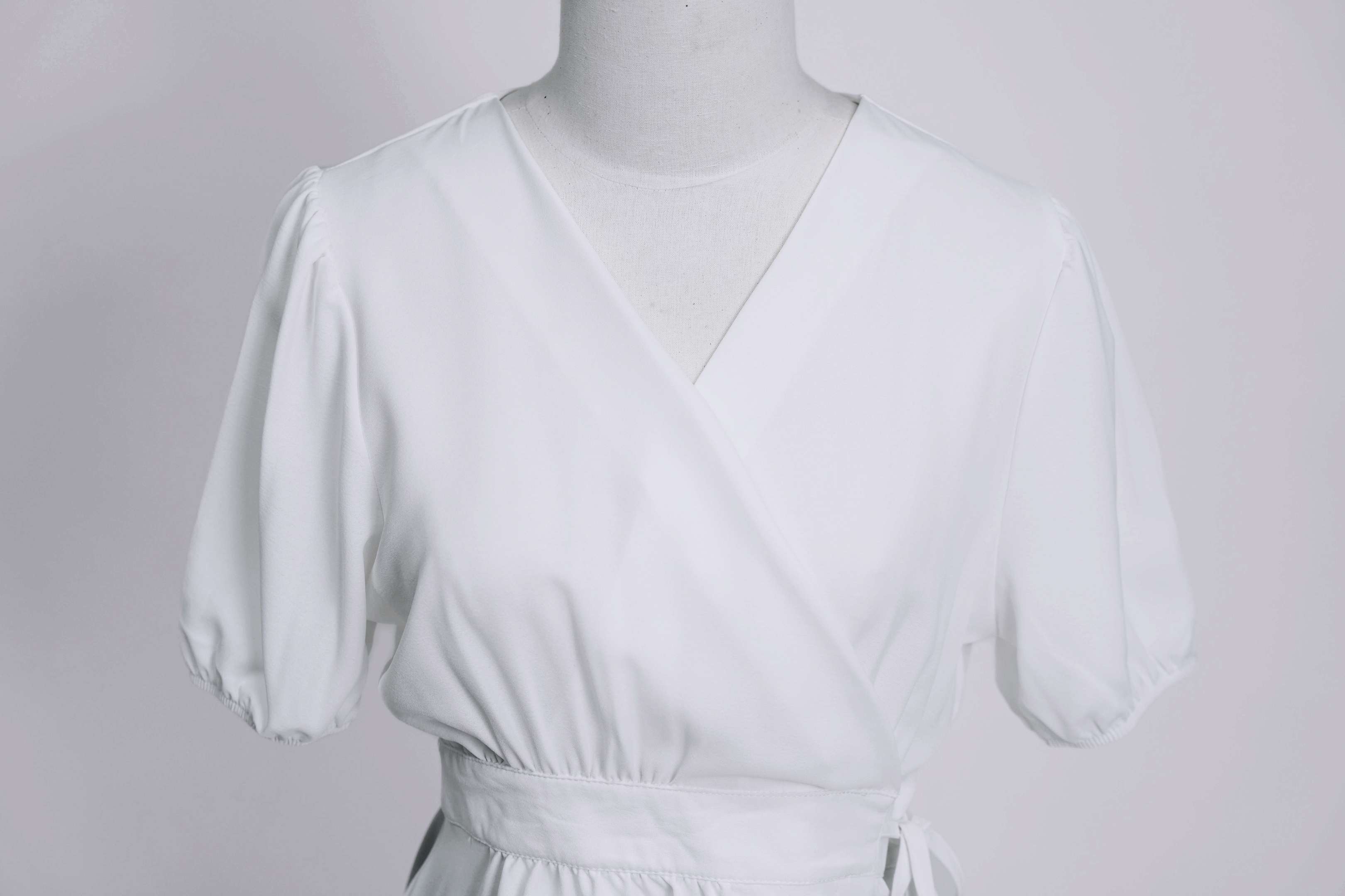 ALMA TOP - Áo Kiểu Cổ Chéo YMY Chất Liệu Nhập Khẩu Phong Cách Trẻ Trung, Thanh Lịch ( Y05BLS11)