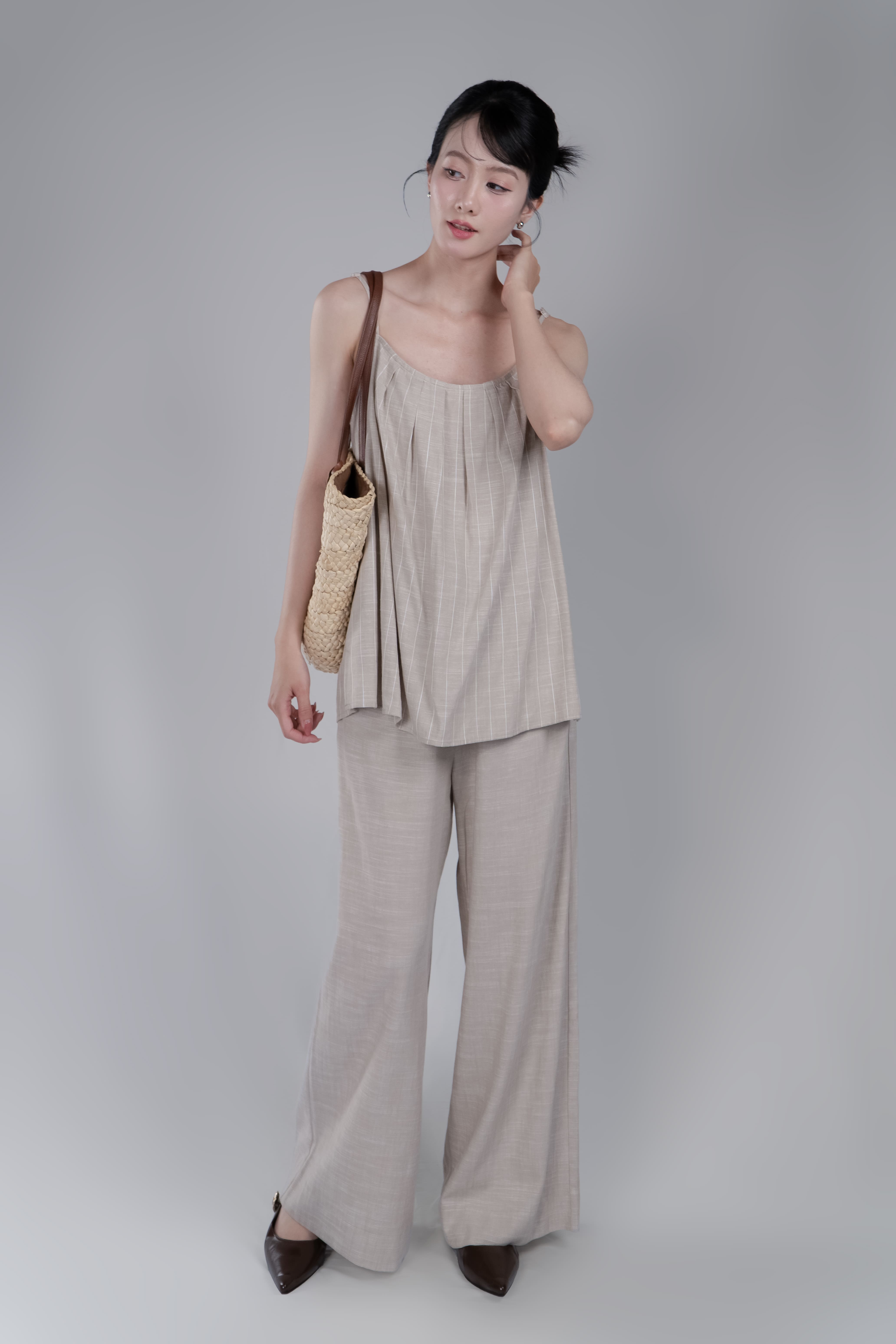 REVINA SET- Áo 2 Dây, Quần Dài Suông YMY Chất Liệu Linen Nhập Khẩu Thoáng Mát, Nữ Tính