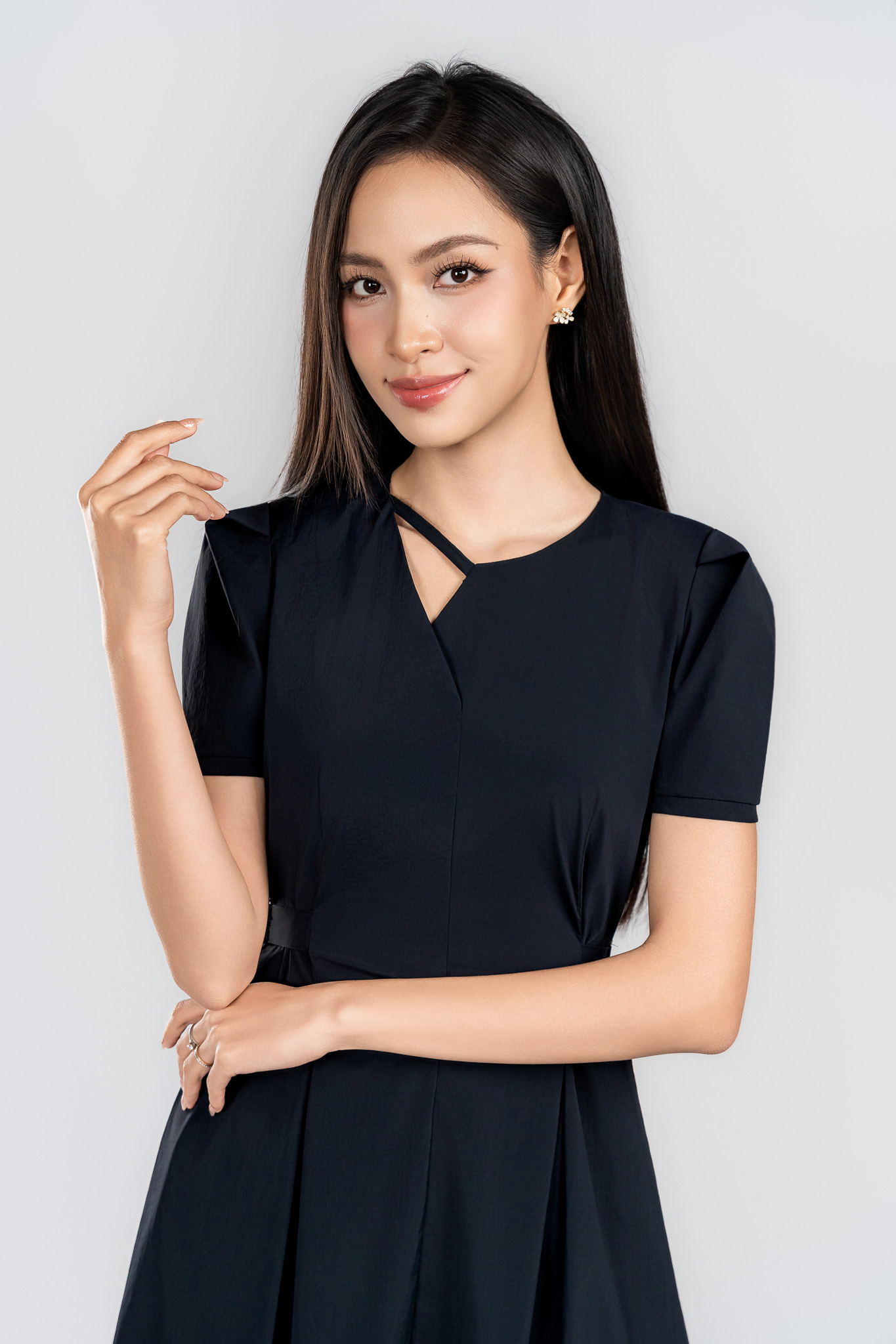 RIVANE DRESS- Váy Dài YMY Chất Liệu Nylon Spandex Phong Cách Thanh Lịch (Y06OPS05)