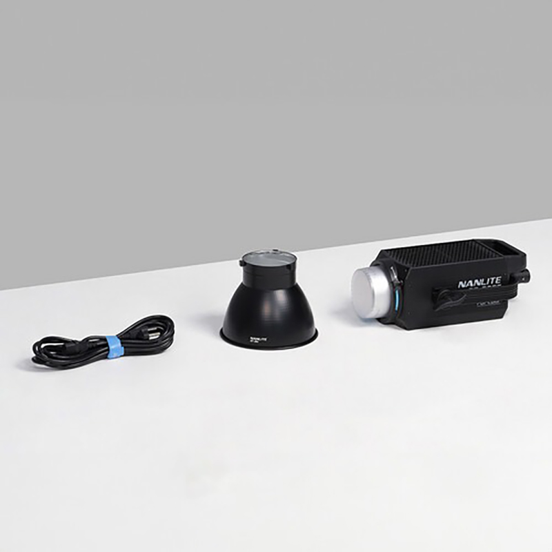 Đèn LED RGB Nanlite FS-300C