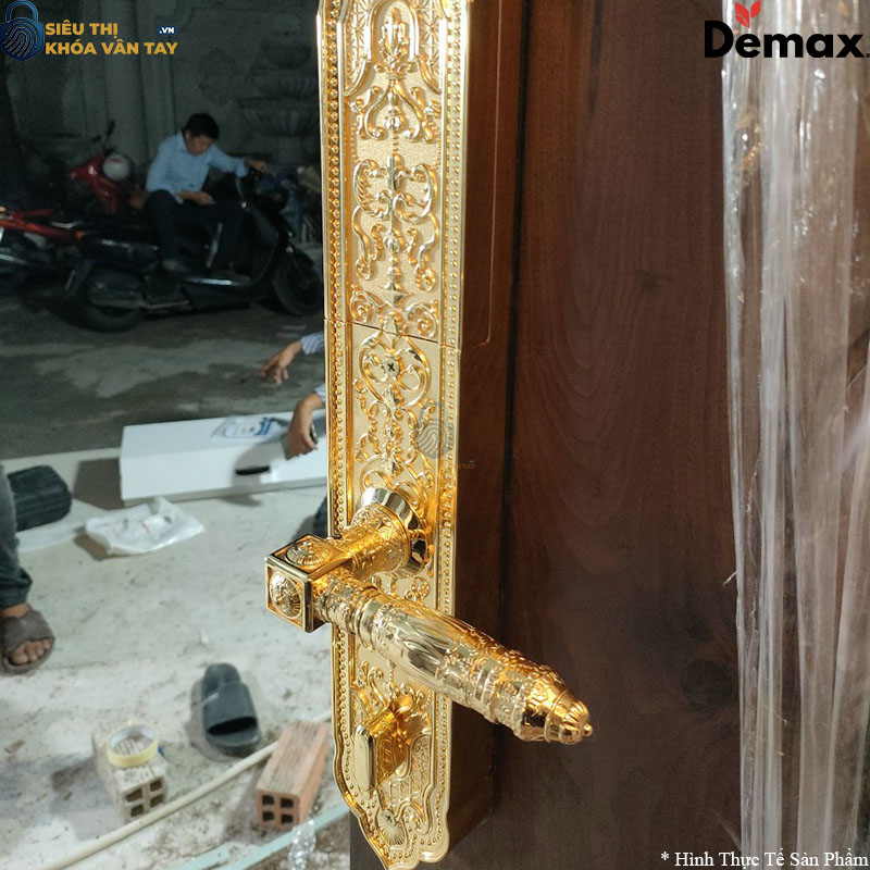 Khoá cửa đại sảnh Demax EL8862 hỗ trợ đa dạng phương thức mở khoá: vân tay, mã số, thẻ từ, chìa cơ và app điện thoại