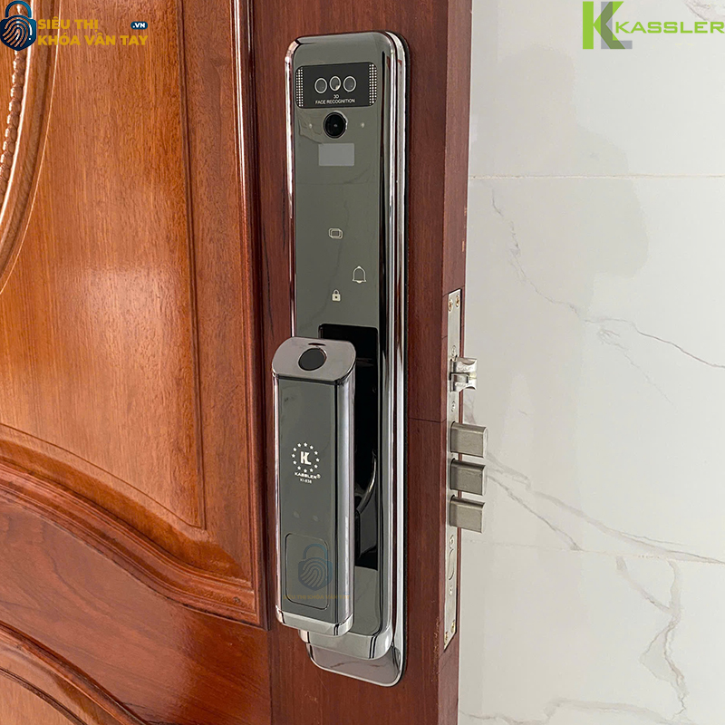 Lớp vỏ ngoài được làm từ hợp kim chắc chắn, chống rỉ sét và chịu lực tốt