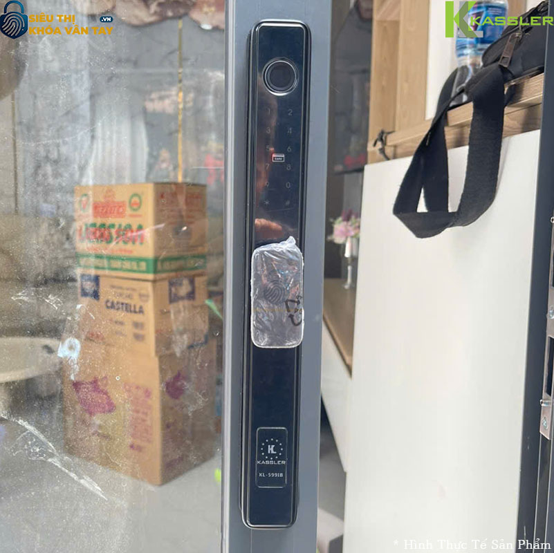 Khóa cửa nhôm Kassler KL-599IB được làm từ hợp kim cao cấp, độ bền cao, chống oxy hóa