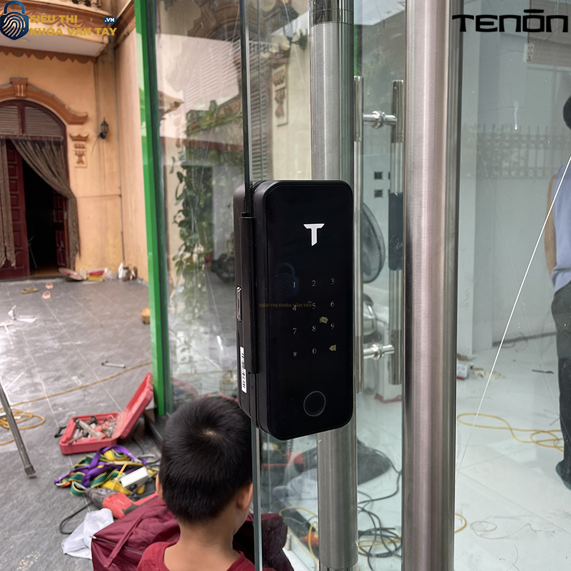 Khóa cửa thông minh Tenon G4 được trang bị công nghệ bảo mật tiên tiến, giúp tăng cường an ninh cho ngôi nhà.