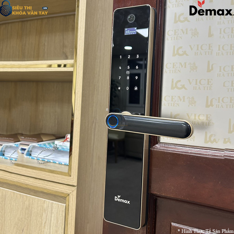 Khóa được chế tạo từ hợp kim cao cấp, có khả năng chống gỉ sét và chịu lực tốt