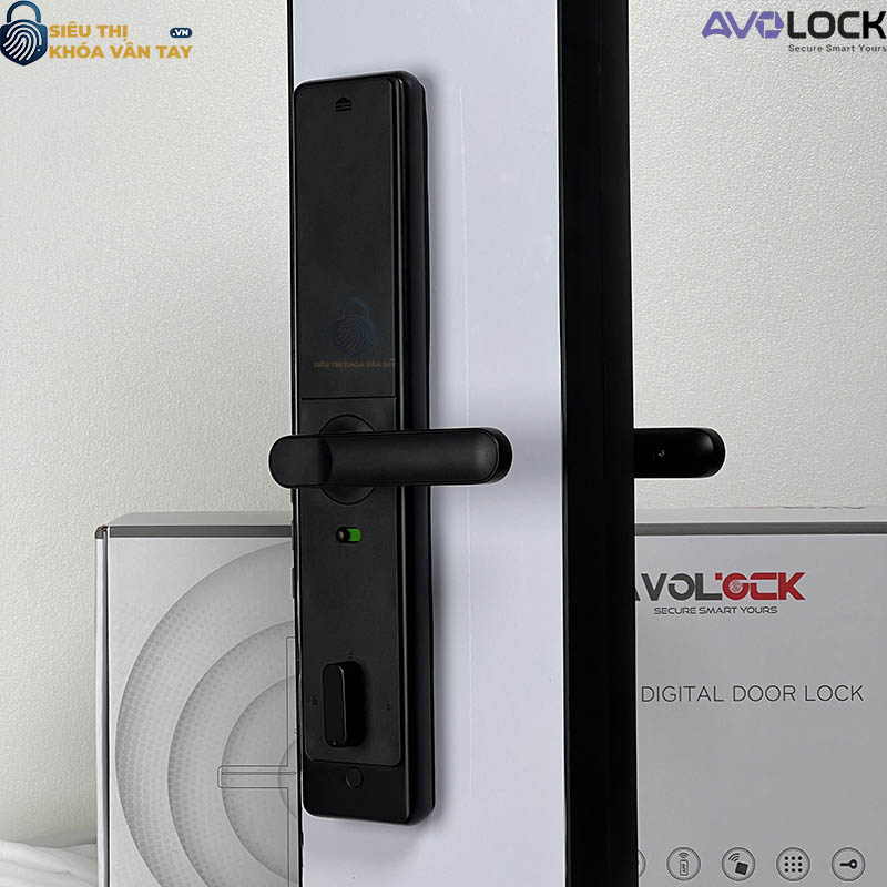 Khóa vân tay Avolock cửa gỗ AV 64 tích hợp công nghệ nhận diện vân tay siêu nhạy, mở khóa nhanh chóng.