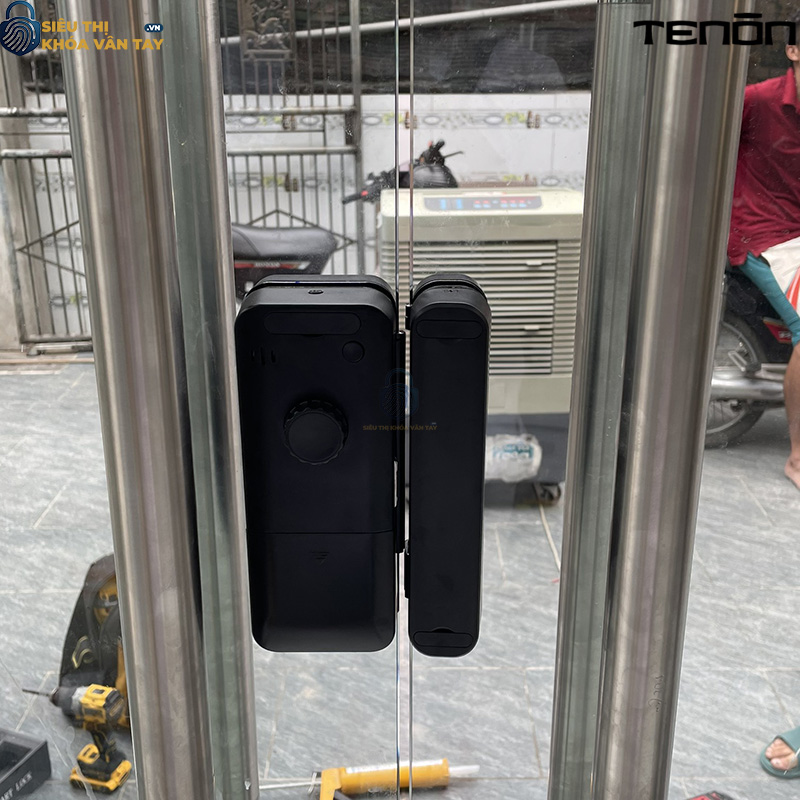 Khóa cửa thông minh Tenon G4 được trang bị công nghệ bảo mật tiên tiến, giúp tăng cường an ninh cho ngôi nhà.