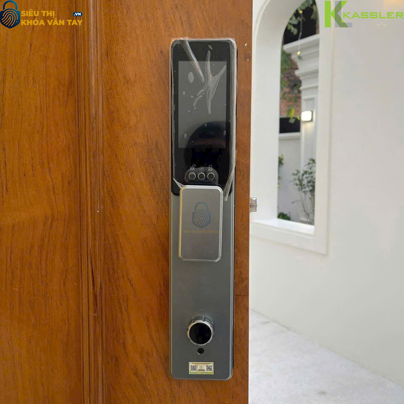Sản phẩm sử dụng công nghệ CNC cho độ hoàn thiện cao, đường nét sắc sảo, sang trọng