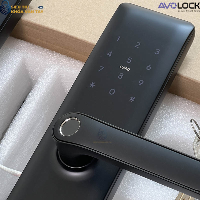 Khóa vân tay Avolock cửa gỗ AV 63 mang đến sự an toàn và tiện nghi tối đa