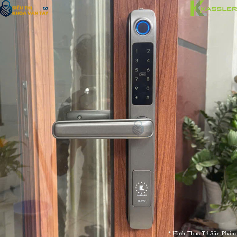 Kassler KL-599 RG tích hợp đa dạng phương thức mở khóa như vân tay, mã số, thẻ từ và chìa cơ