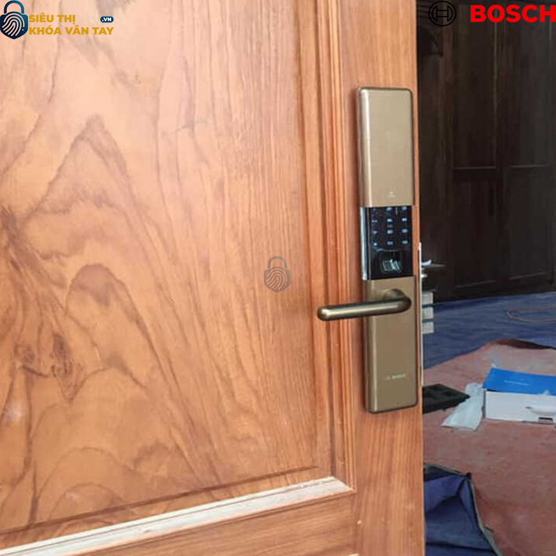 Khóa vân tay cửa gỗ Bosch.ID 80 EU