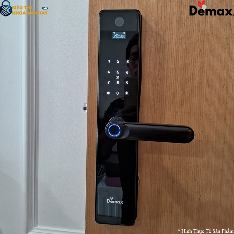Demax EL-C626 hỗ trợ mở khóa bằng vân tay, mã số, thẻ từ, chìa cơ và kết nối app điện thoại