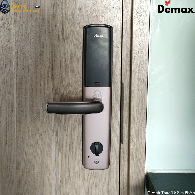 Sản phẩm hỗ trợ mở cửa bằng vân tay, mật khẩu, thẻ từ, chìa cơ và ứng dụng điện thoại