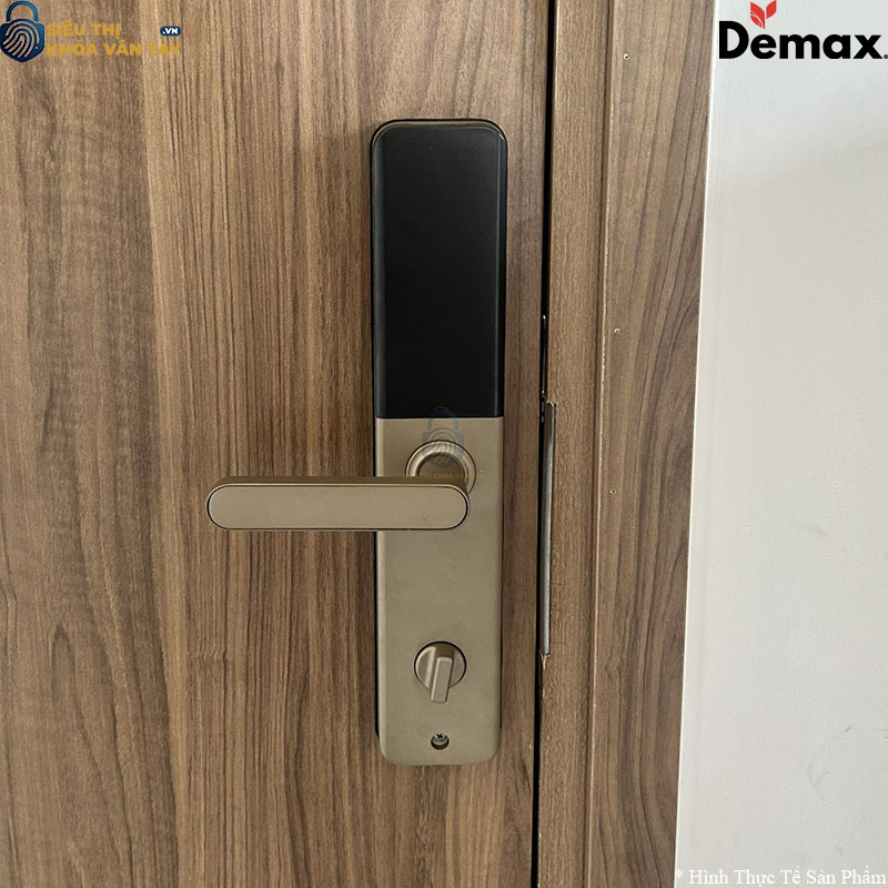 Thiết kế sang trọng, phù hợp lắp đặt cho cửa gỗ cao cấp, biệt thự, căn hộ và văn phòng