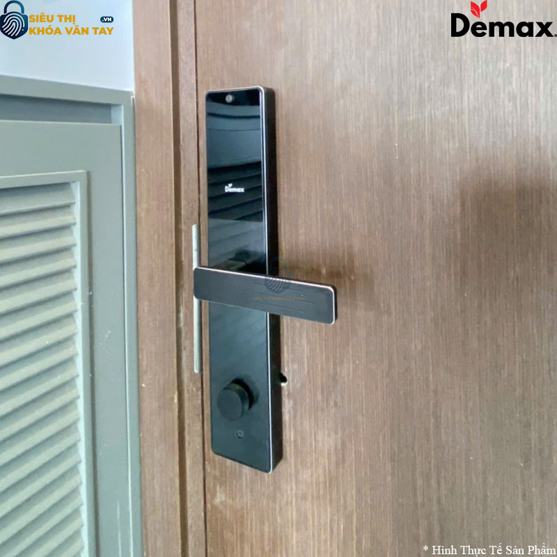 Hỗ trợ đa dạng phương thức mở khóa: vân tay, mật mã, thẻ từ, chìa cơ và qua điện thoại