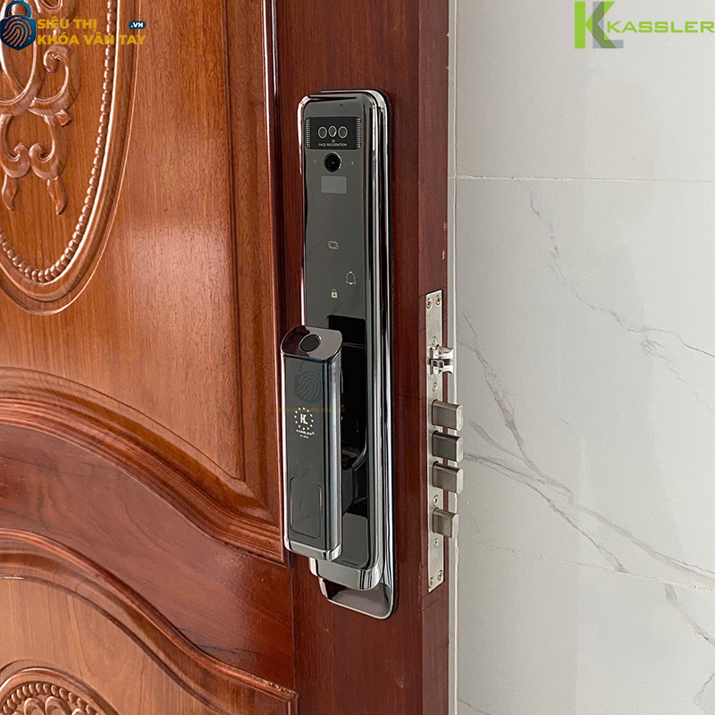 Phù hợp lắp đặt cho cửa gỗ phòng ngủ, cửa thông phòng hoặc cửa căn hộ có độ dày tiêu chuẩn