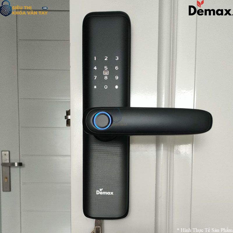 Khóa hỗ trợ 5 phương thức mở khóa: vân tay, mã số, thẻ từ, chìa cơ và điều khiển từ xa qua ứng dụng