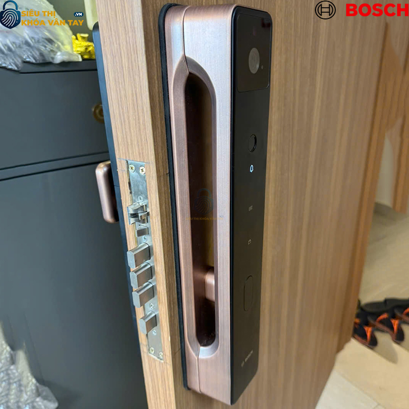 Khóa vân tay cửa gỗ Bosch.FU8 Plus