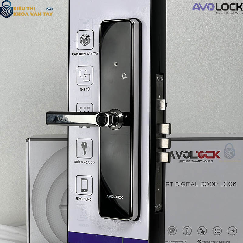 Avolock AV 69 phù hợp lắp đặt cho cửa gỗ với thiết kế sang trọng, dễ sử dụng