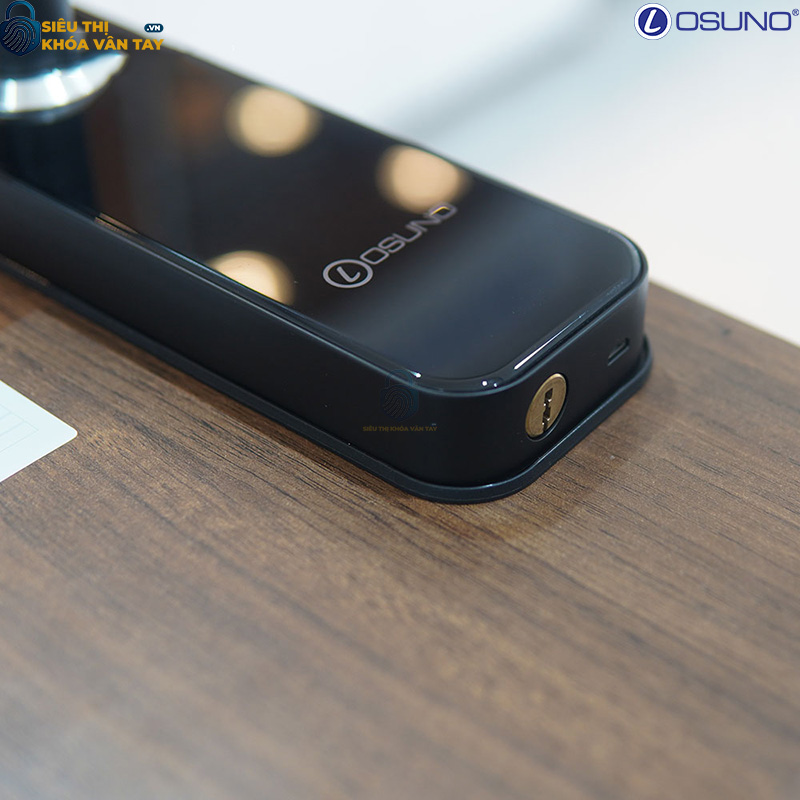 Khóa vân tay cửa gỗ Osuno OSN-3303