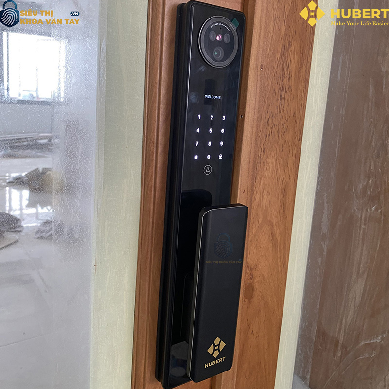 Khóa vân tay cửa gỗ Hubert CG15 TITAN EU thông minh bảo mật