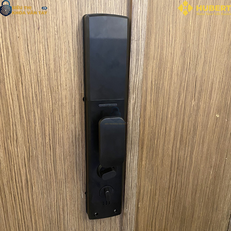 khóa vân tay cửa gỗ Hubert CG26 Dark Gray bảo mật cao