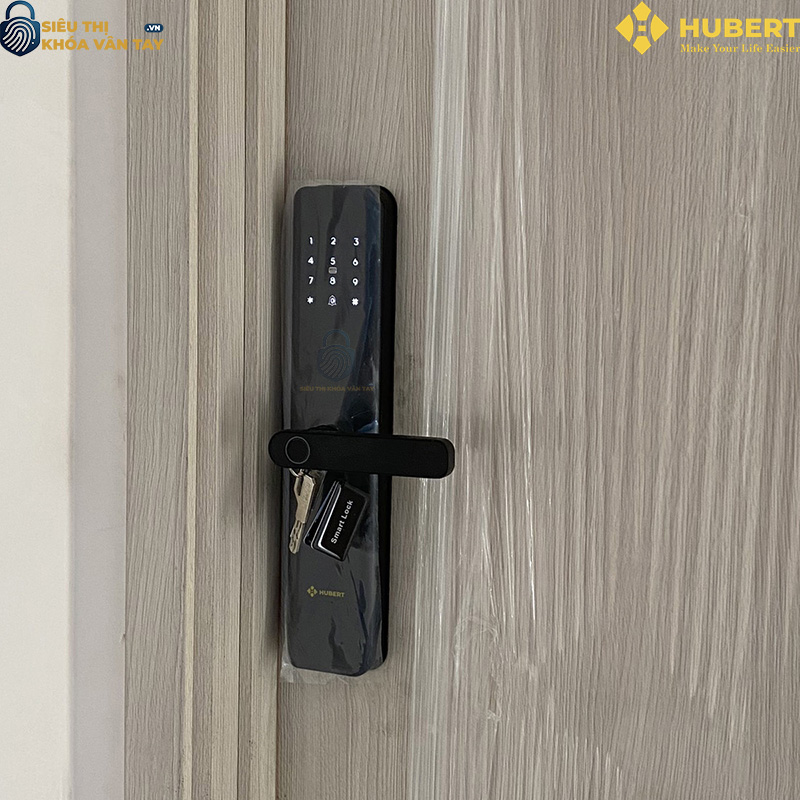 Khóa vân tay cửa gỗ Hubert CG59 ROUGH BLACK giải pháp an toàn cho cửa gỗ