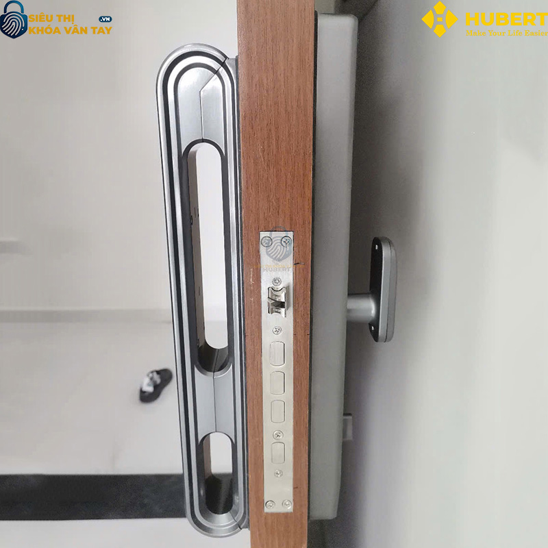 Khóa vân tay cửa gỗ Hubert CG65VF an toàn chống trộm
