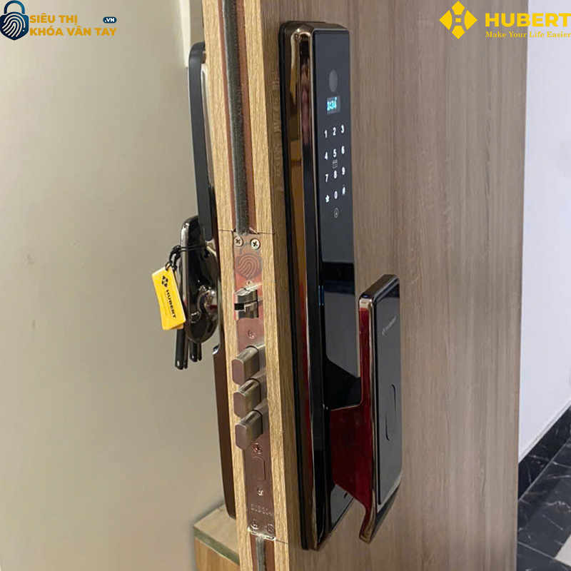 Khóa vân tay cửa gỗ Hubert CG77 an toàn chống trộm