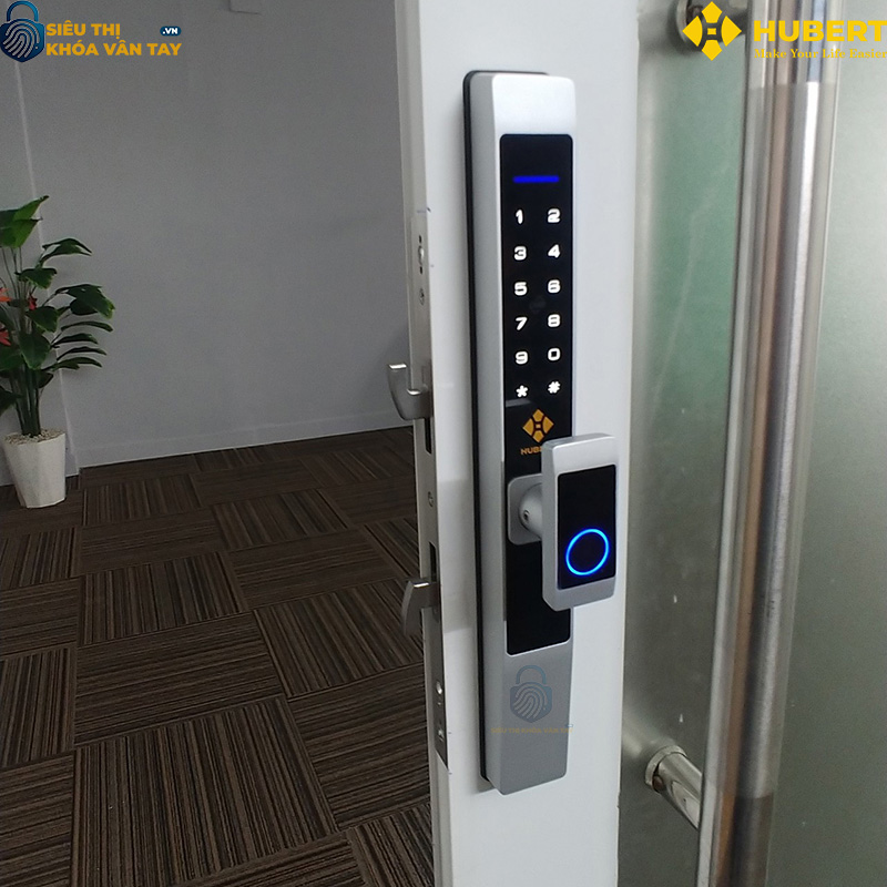 Lắp đặt khóa vân tay cửa nhôm Hubert CN39 cho cửa nhà bạn