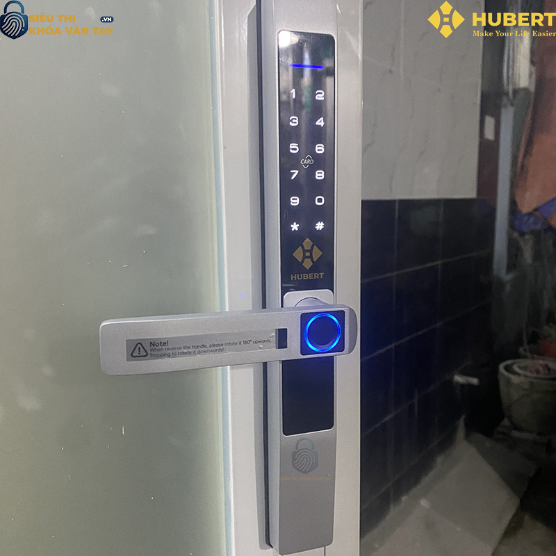Lắp đặt khóa vân tay cửa nhôm Hubert CN39 an toàn tiện lợi