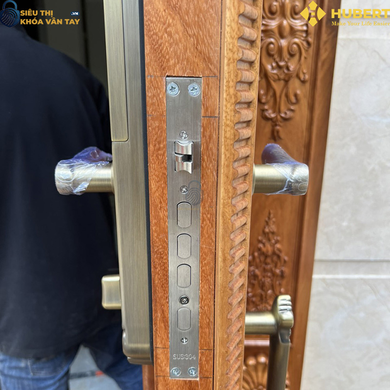 Khóa vân tay đại sảnh Hubert DS77 GREEN an toàn chống trộm