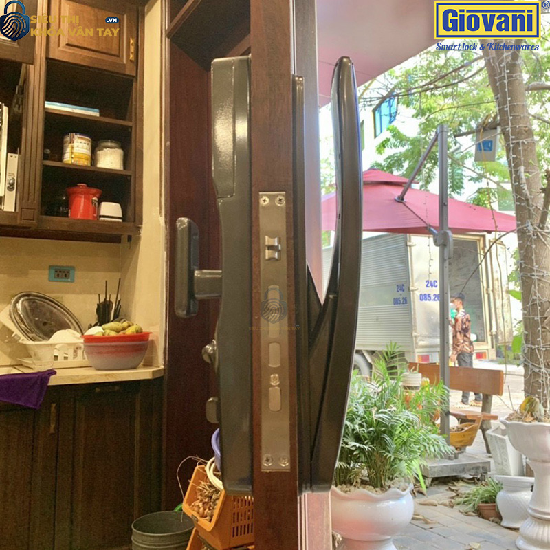 Khóa vân tay GSL-231B, lựa chọn lý tưởng cho cửa gỗ, dễ dàng sử dụng và bảo mật