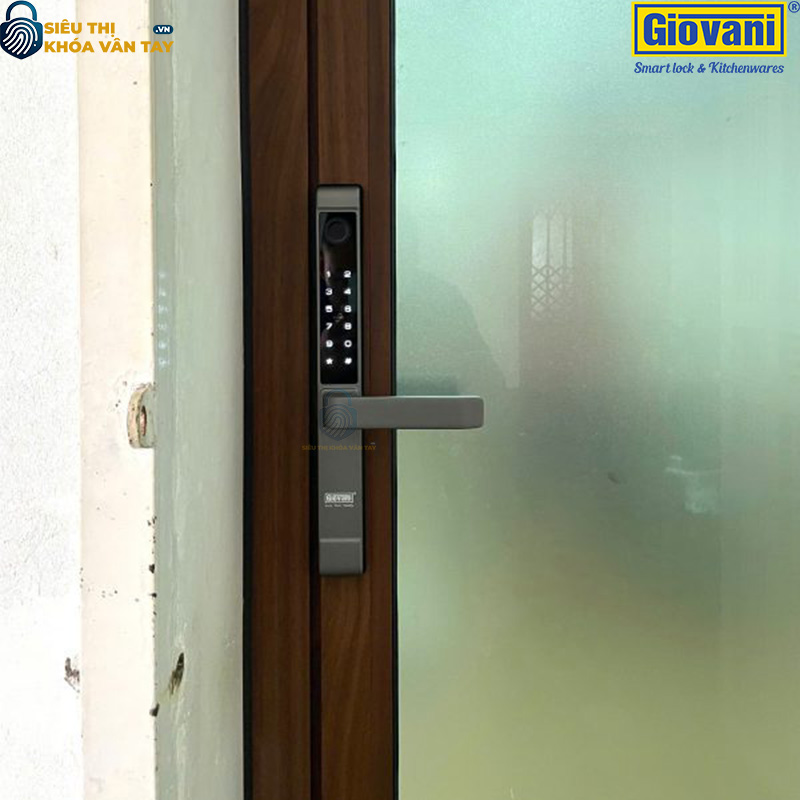 Khóa vân tay Giovani GSL-208GY màu xám, bảo mật tuyệt đối cho cửa nhôm, dễ dàng lắp đặt