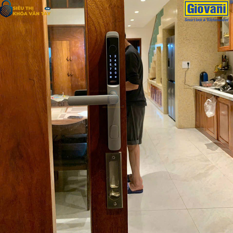 Khóa vân tay Giovani GSL-K511S màu bạc, giải pháp bảo mật tối ưu cho cửa nhôm, dễ dàng sử dụng