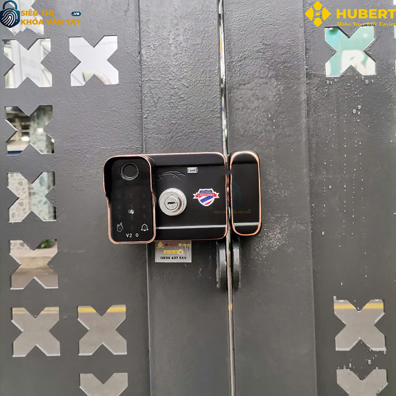 Khóa vân tay Hubert cửa cổng CC79 TITAN chất lượng, bền bỉ